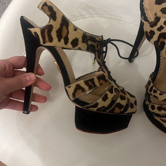 Charlotte Olympia cut out pony hair platforms - Picture 4 of 8